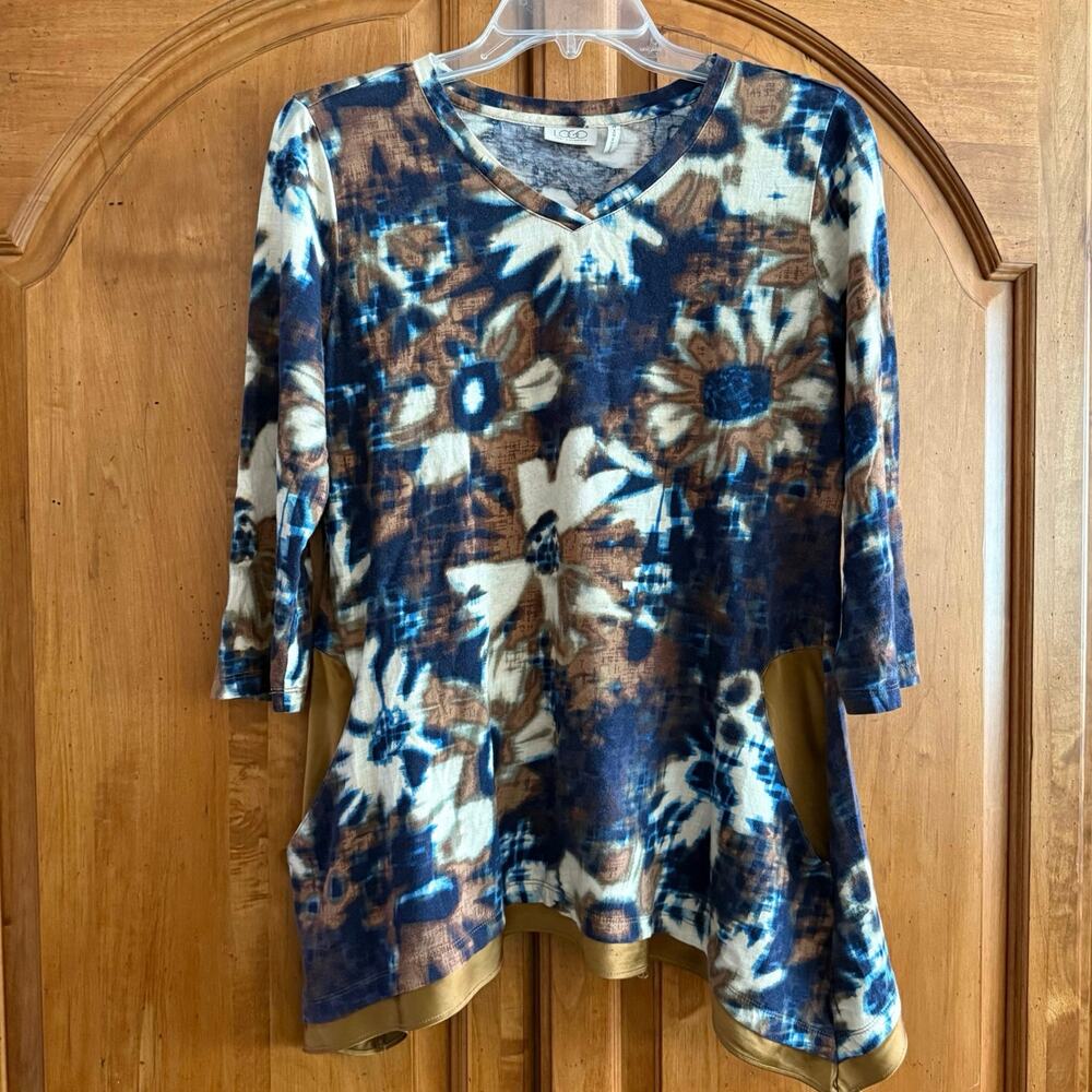 LOGO by Lori Goldstein abstract print blouse top asymmetrical hem satin trim M - Picture 3 of 15